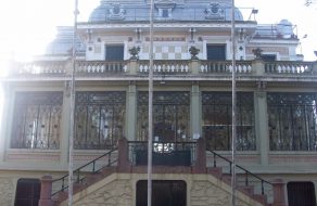 post-image